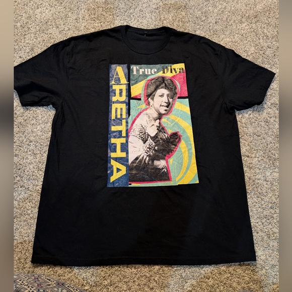 Vintage Tops - Aretha tshirt